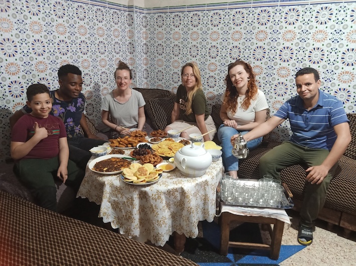 Ftour en famille © Les petites expériences
