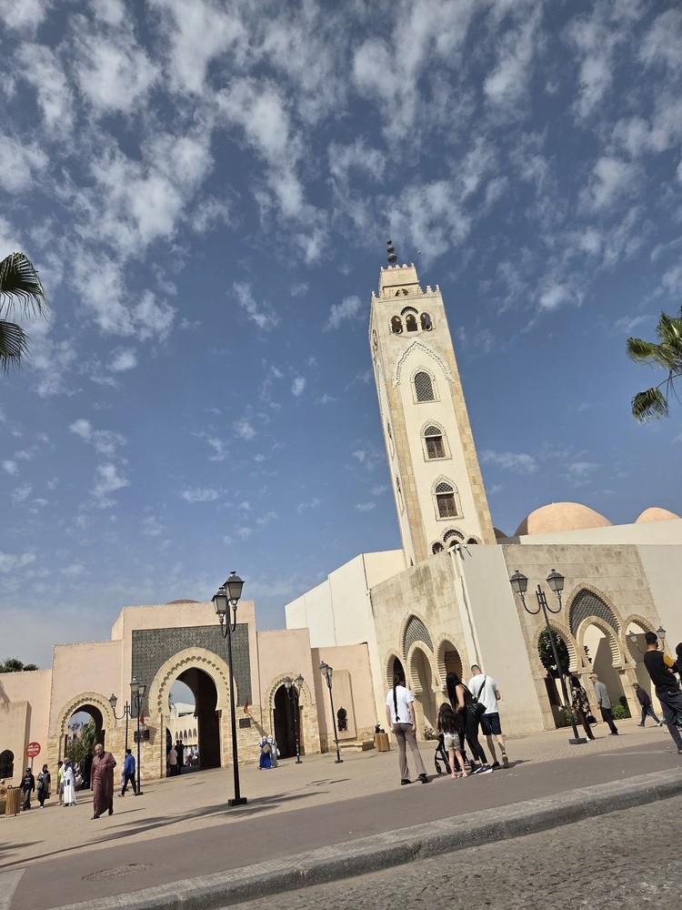 Minaret d'une mosquée à Agadir